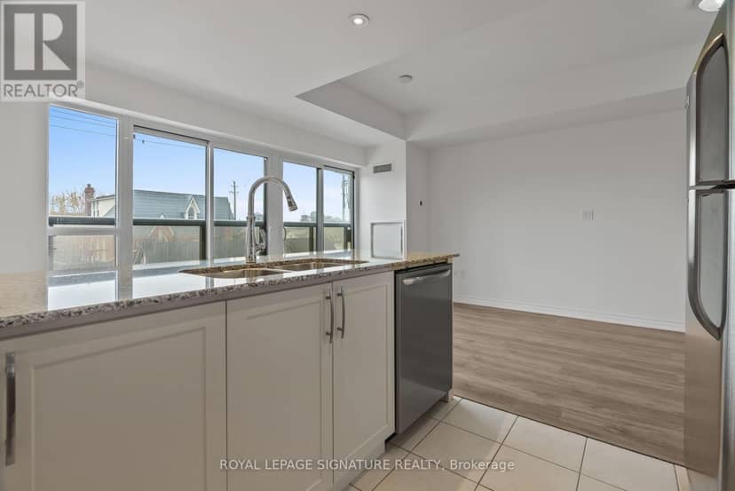 102 - 427 Aberdeen Avenue — photo 10 of 17