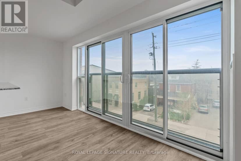 102 - 427 Aberdeen Avenue — photo 13 of 17