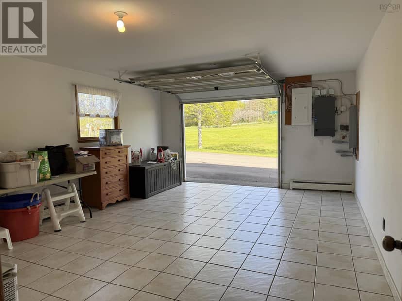 947 Pleasant Valley Rd Road, Pleasant Valley, photo 5