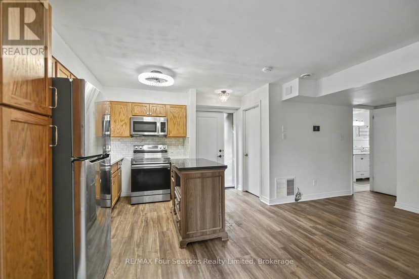 314 - 5 Dawson Drive — photo 10 of 40