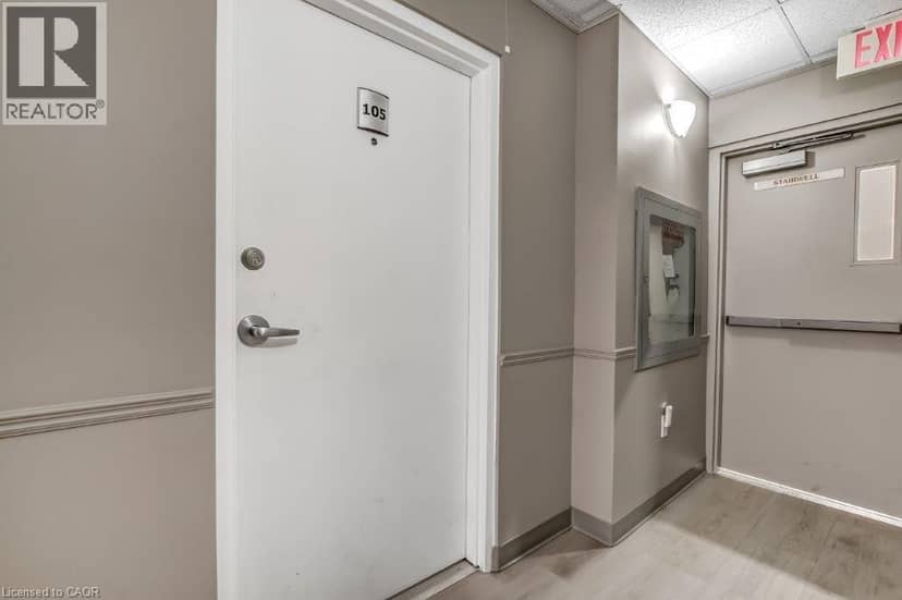 12 ST ANDREW Street Unit# 105 — photo 4 of 17