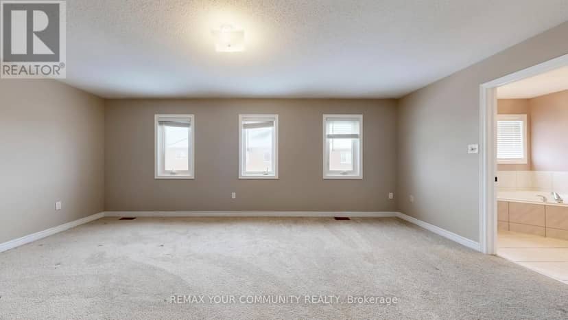 8 Westacott Avenue — photo 22 of 40