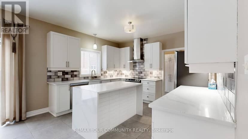 8 Westacott Avenue — photo 8 of 40