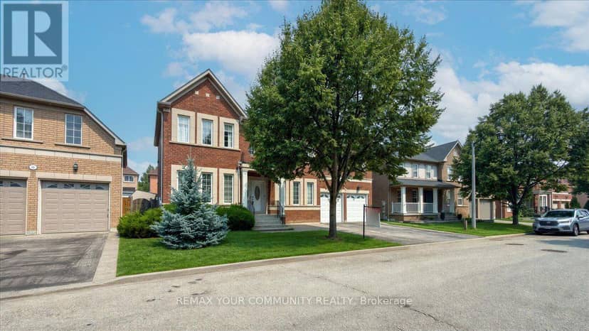 8 Westacott Avenue — photo 1 of 40