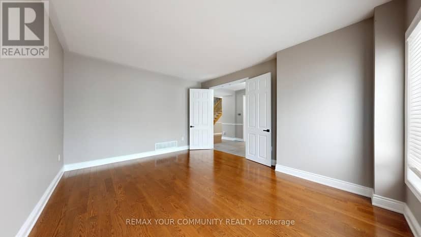 8 Westacott Avenue — photo 15 of 40