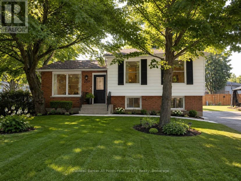 237 Wellington Street — photo 1 of 33