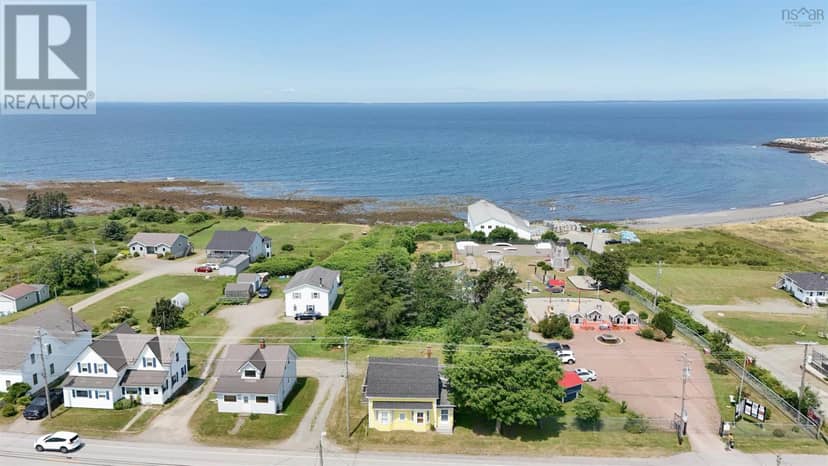 8137 Highway 1, Meteghan, photo 2