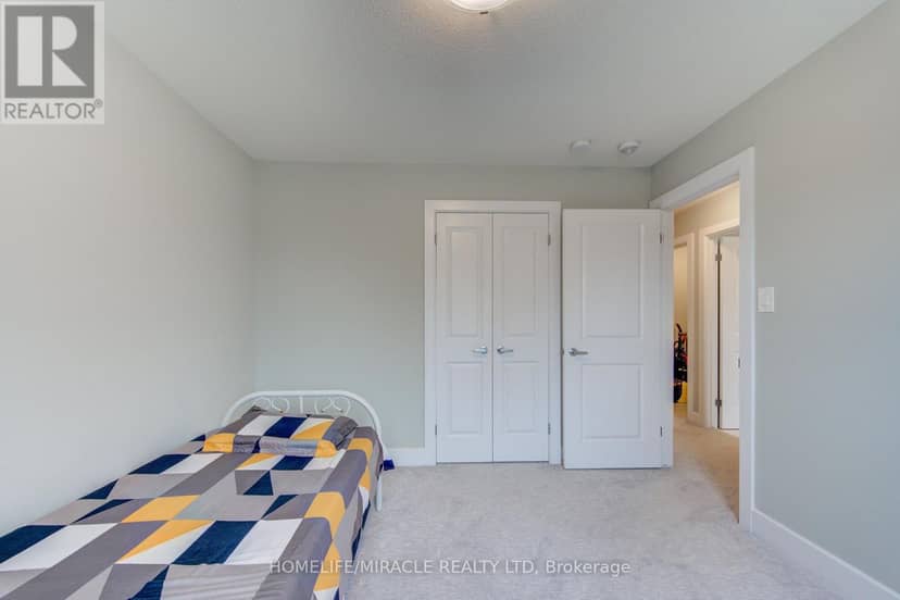 2206 Southport Crescent — photo 32 of 40