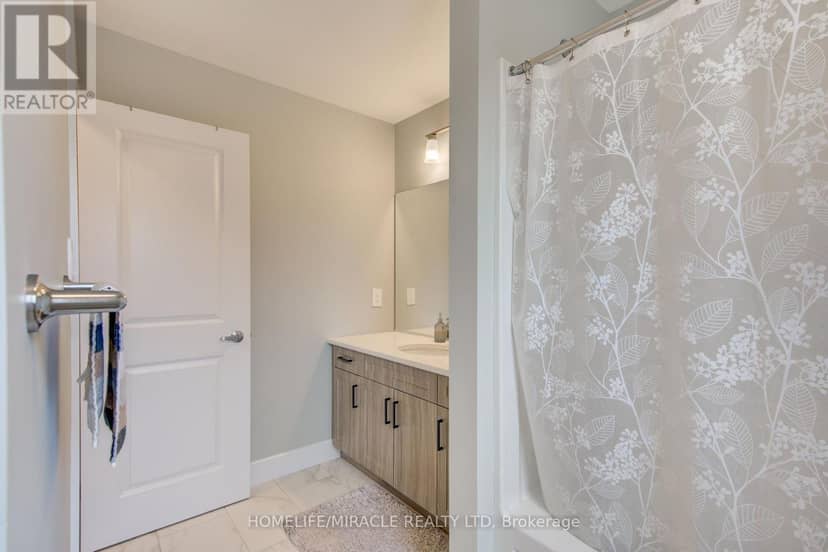 2206 Southport Crescent — photo 29 of 40