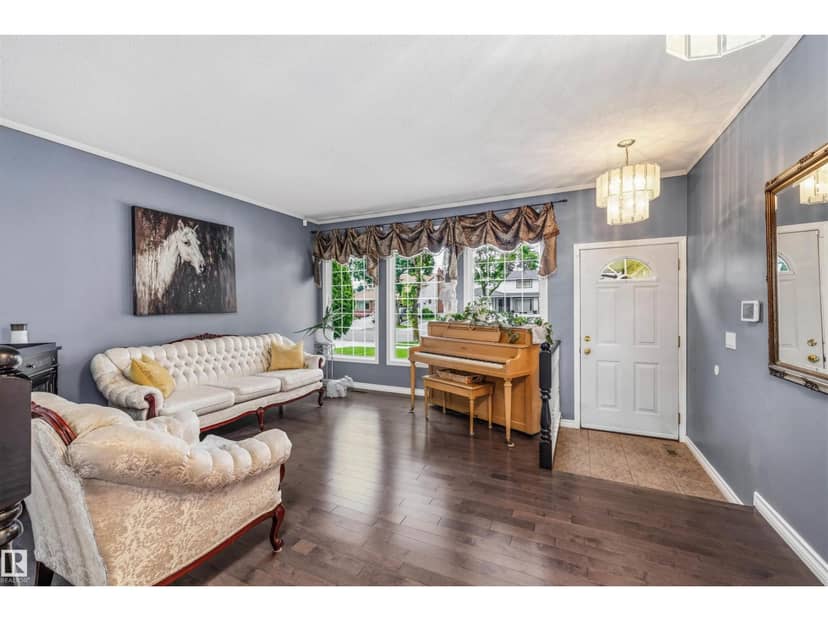 15915 112 ST NW, Edmonton, photo 2