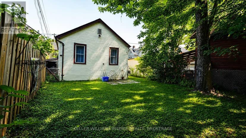 92 Elm Street — photo 18 of 19