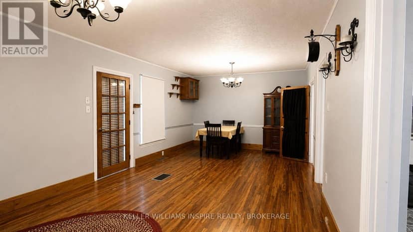 92 Elm Street — photo 5 of 19
