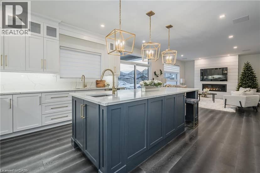 39 COULTER Street — photo 10 of 40