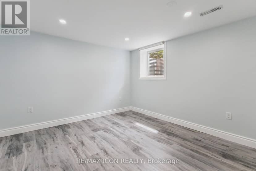 145 Gladstone Avenue — photo 20 of 30