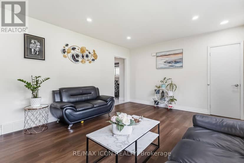 145 Gladstone Avenue — photo 9 of 30