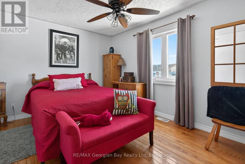 449 Park Street — photo 29 of 40