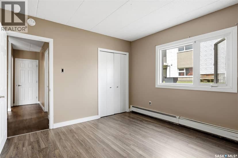 6 405 Lorne STREET N — photo 12 of 24