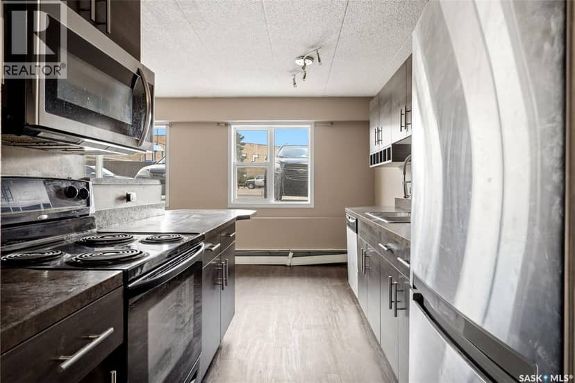 6 405 Lorne STREET N — photo 9 of 24