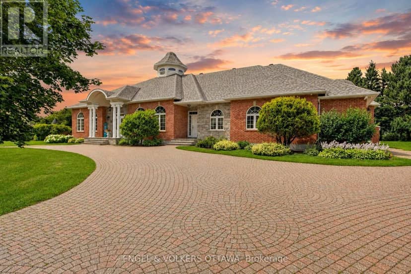36 Cedarhill Drive, Ottawa, photo 2