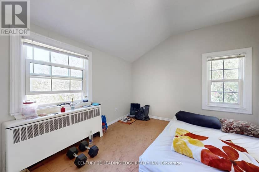 B - 21 Wexford Boulevard — photo 26 of 40