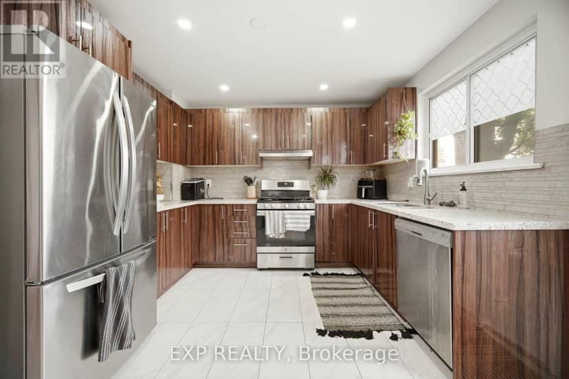33 Earlsdale Crescent — photo 14 of 37