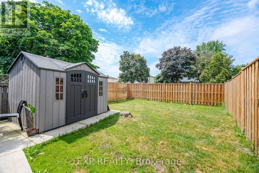 33 Earlsdale Crescent — photo 37 of 37