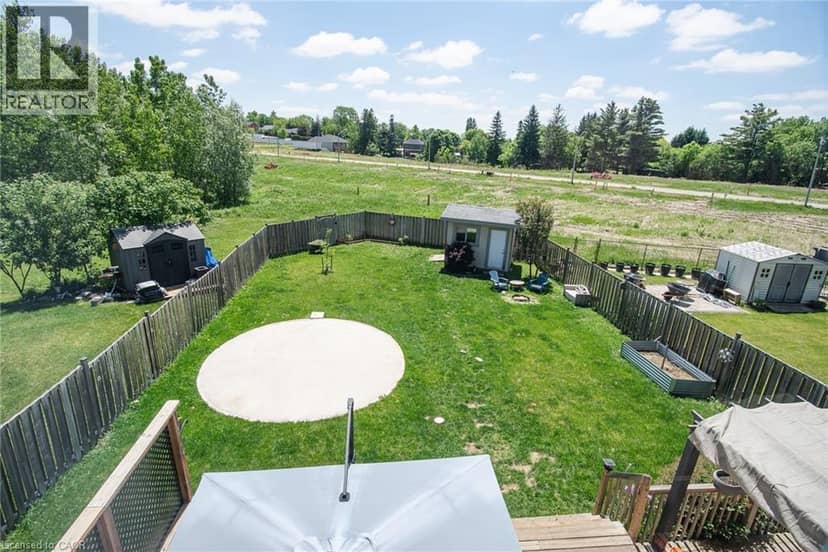 52 PETERSON Street — photo 6 of 33