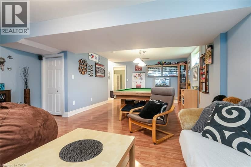 52 PETERSON Street — photo 28 of 33