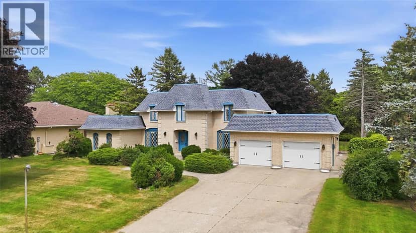 8 Crestwood Place — photo 2 of 40