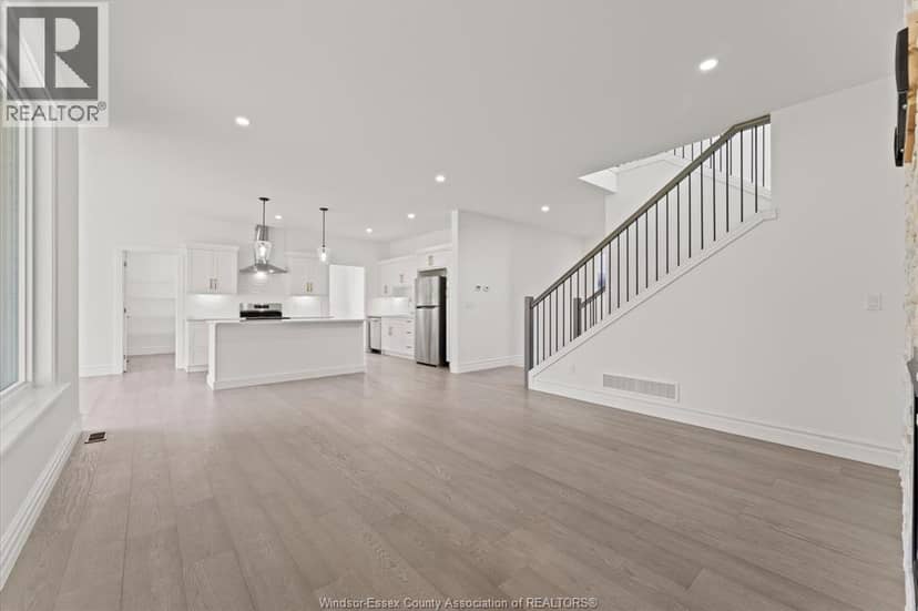 4506 Ursula — photo 7 of 40