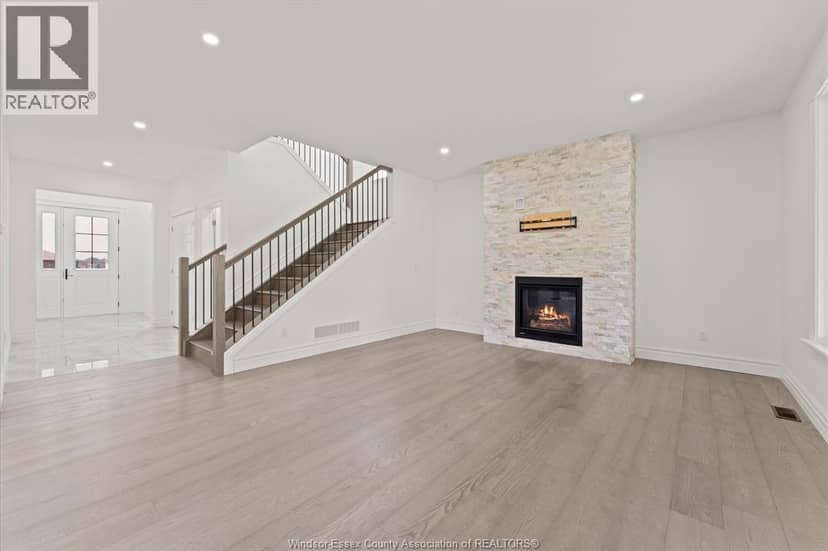 4506 Ursula — photo 8 of 40