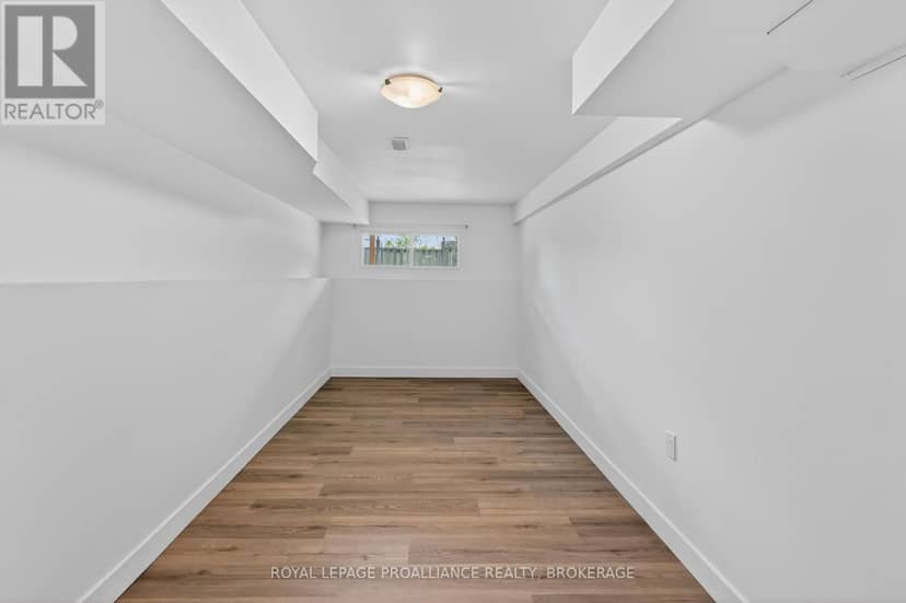 1088 Pinewood Place — photo 29 of 38