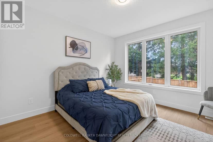 54 Moonlight Court — photo 14 of 32