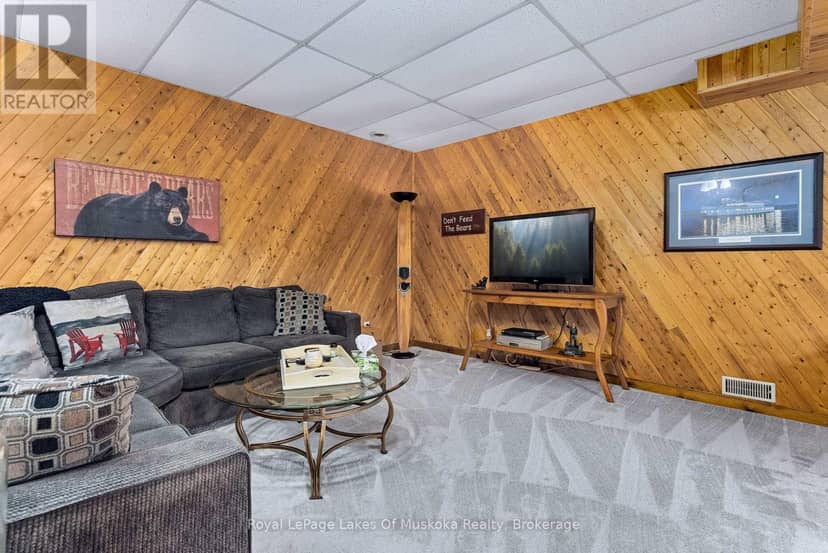300 Wurm Road — photo 21 of 40