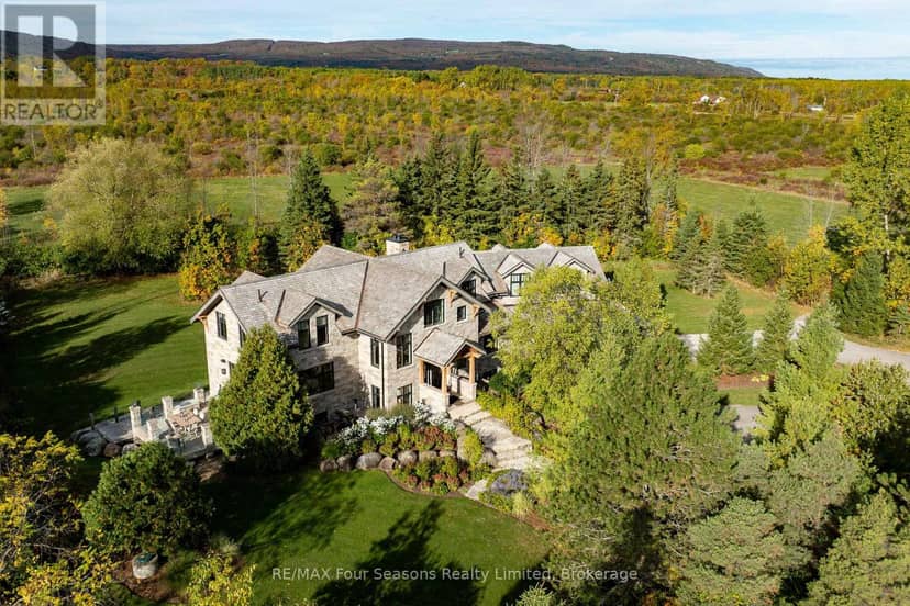 2710 Nottawasaga 10 Concession N, Clearview