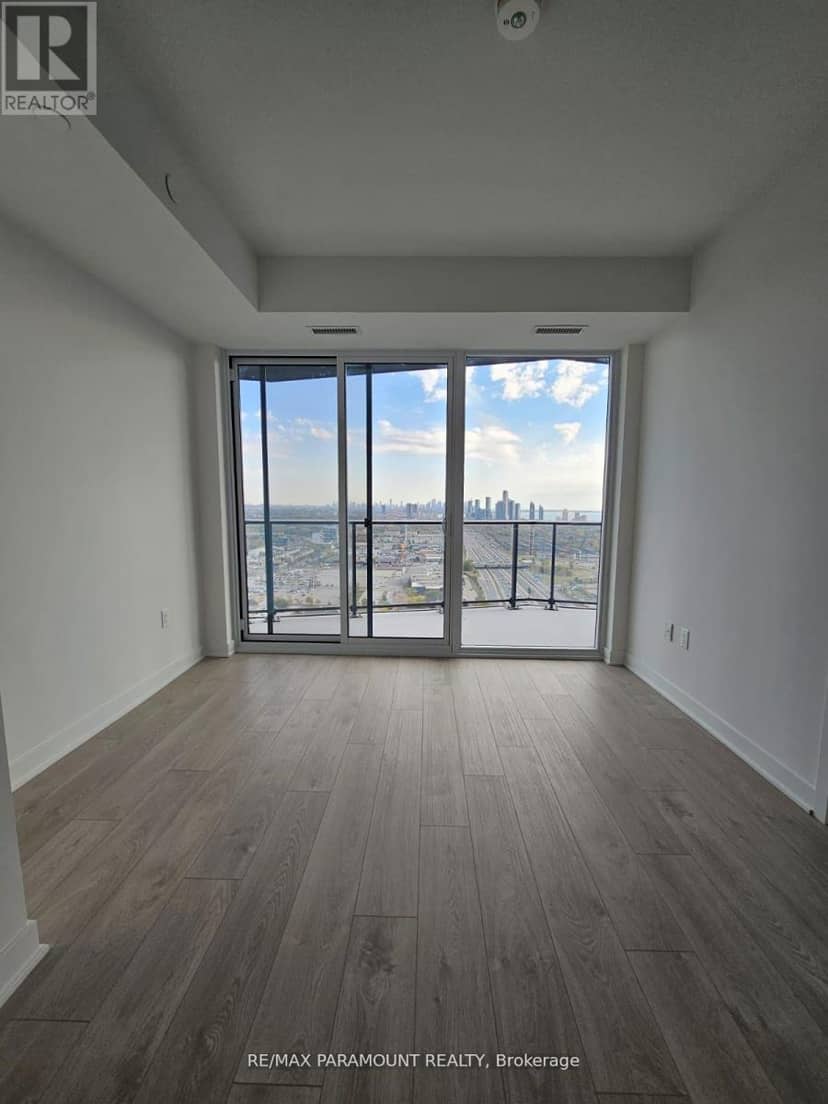 3206 - 36 Zorra Street — photo 8 of 12