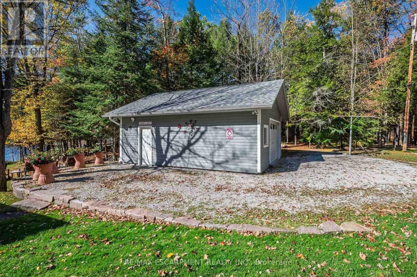 1012 Armstrong Road — photo 31 of 40