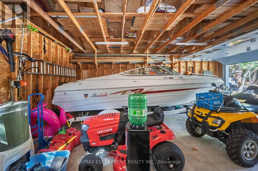 1012 Armstrong Road — photo 35 of 40