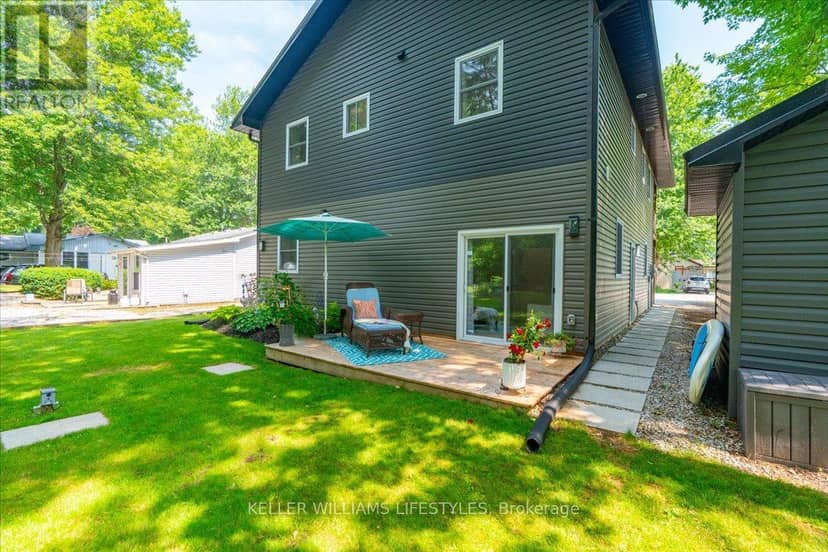 9904 Lake Road — photo 34 of 40