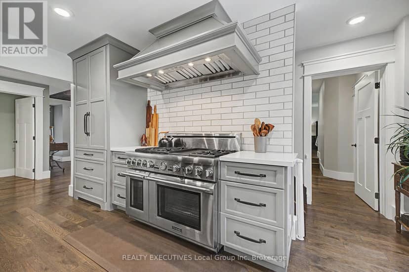 54 Chadbourne Drive — photo 13 of 40