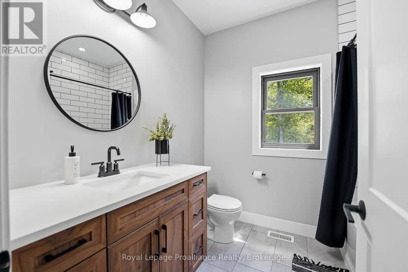 293 Douglas Road — photo 27 of 40