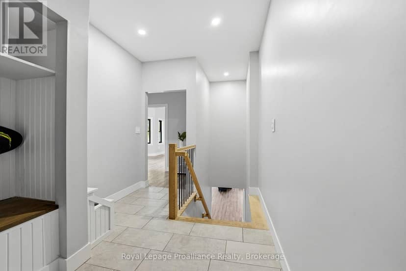293 Douglas Road — photo 29 of 40