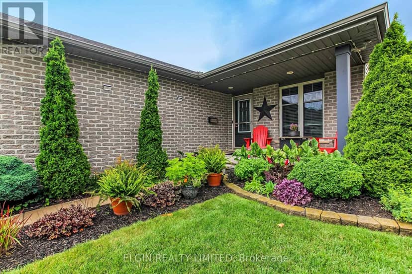 5 Hawthorn Court — photo 2 of 33