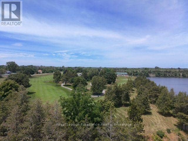 680 County Road 49, Prince Edward County, photo 4