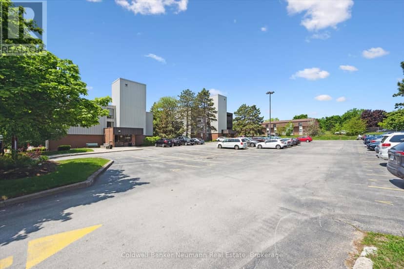 411 - 7 Ajax Street — photo 5 of 40