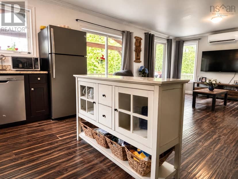 8426 Upper Clyde Road — photo 9 of 40