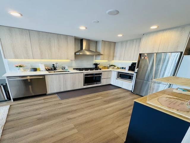 1905 10750 135A STREET, Surrey, photo 5