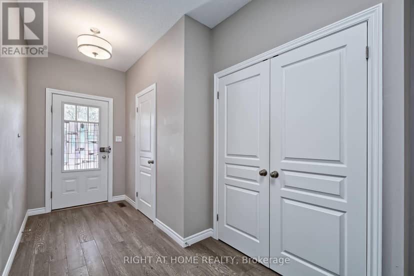 97 - 1924 Cedarhollow Boulevard, London North, photo 5