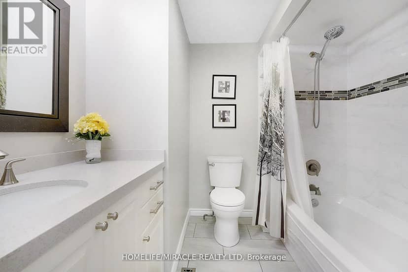 32 - 4165 Fieldgate Drive — photo 29 of 39