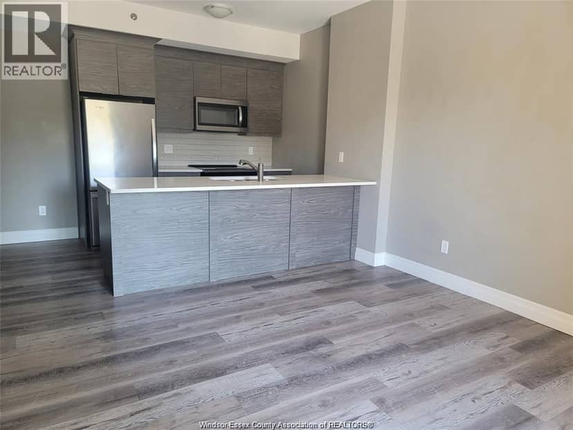955 OUELLETTE AVENUE Unit# 306 — photo 14 of 23